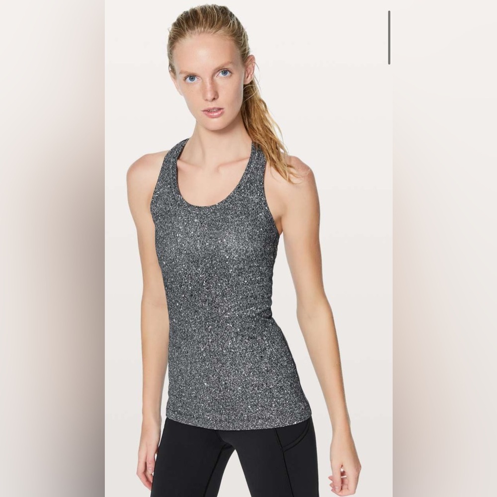 Lululemon Cool Racerback II Size 6